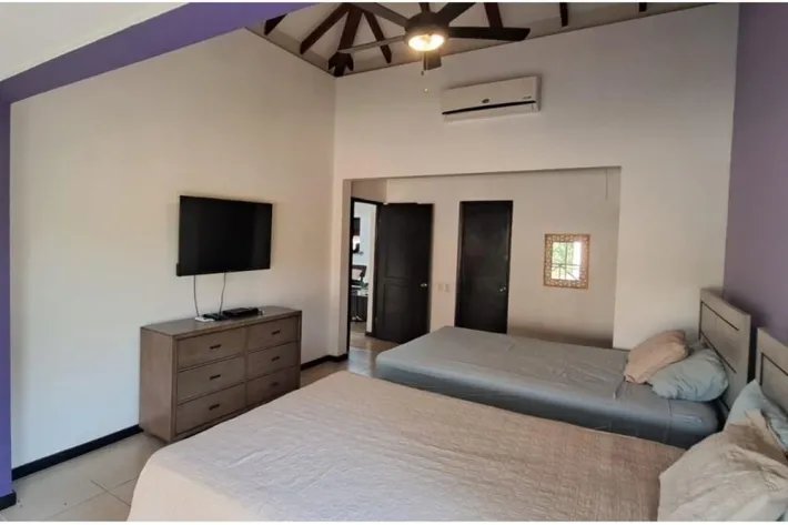 Se alquila casa con piscina en Villas del Decameron, Panamá