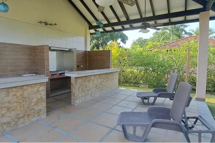 Se alquila casa con piscina en Villas del Decameron, Panamá