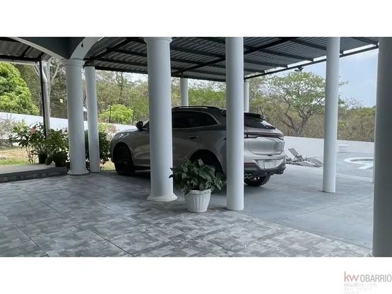 Casa à Venda em Majagual - Panama Oeste