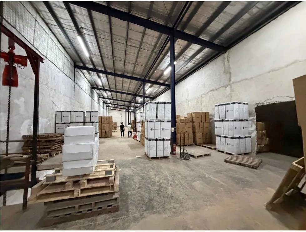 COLON / ZONA LIBRE / GALERA COMERCIAL FRANCE FIELD / 4200M / 2 NIVELES