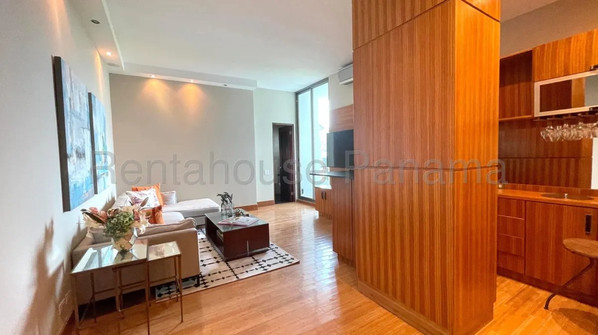 Alquiler de Espectacular Apartamento Con Amplia Terraza en Amador 26*8206Mfk