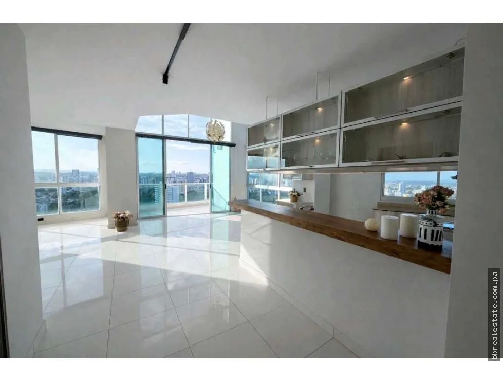 Apartment for Sale in PH Park Loft, San Francisco