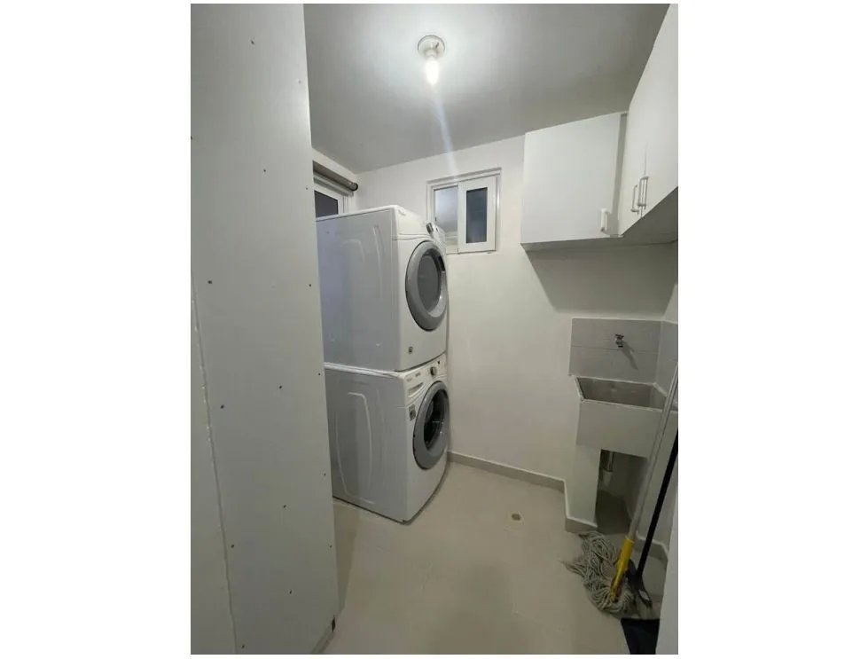 Apartment for Rent in PH Torres de Versalles I. MY