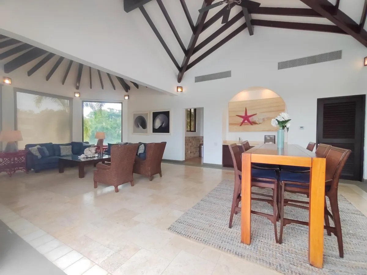 Elegante Apartamento en Buenaventura con Vista al Lago y la Naturaleza