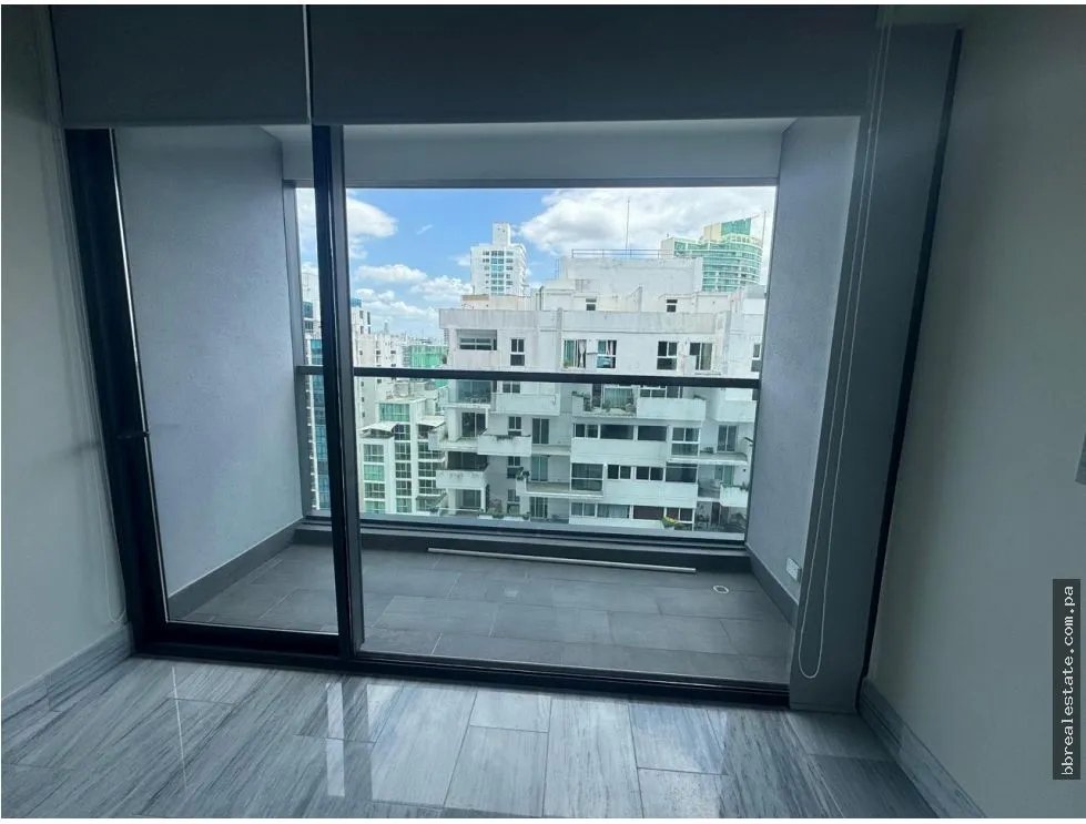 Alquiler de Apartamento en PH Nuovo by Armani, Bella Vista