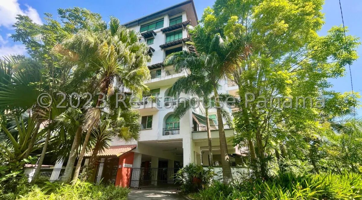 Alquiler de Espectacular Apartamento Con Amplia Terraza en Amador 26*8...