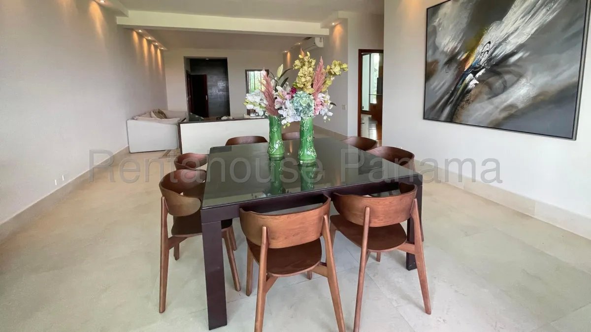 Alquiler de Espectacular Apartamento Con Amplia Terraza en Amador 26*8206Mfk