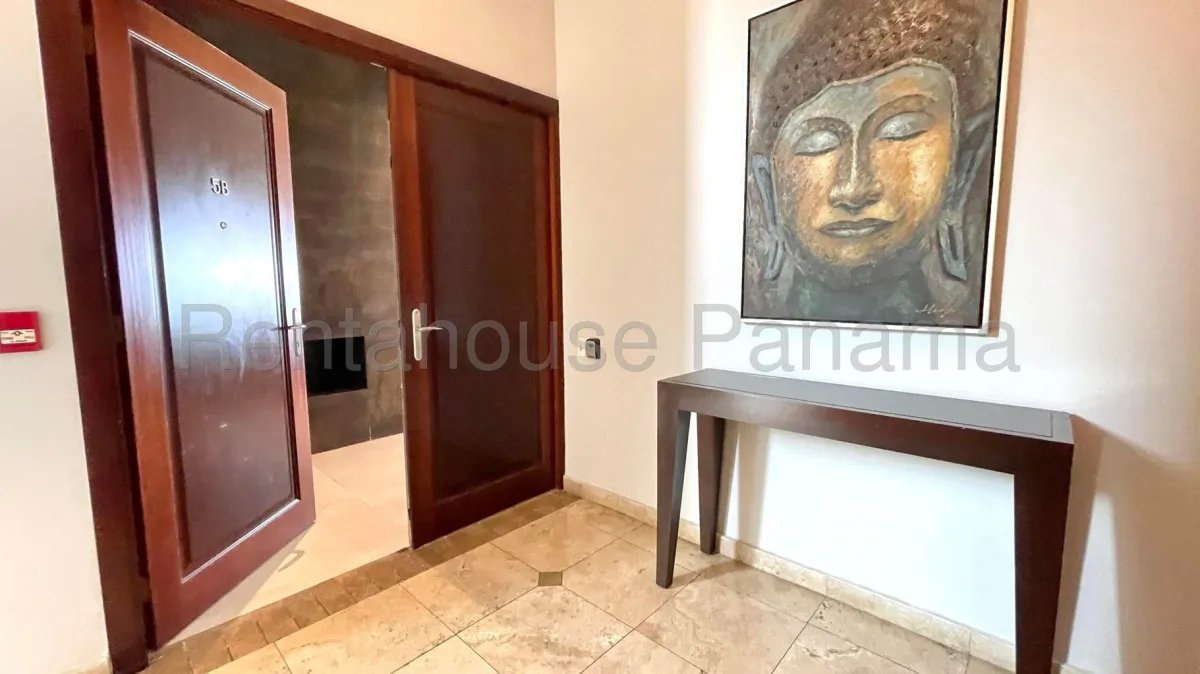 Alquiler de Espectacular Apartamento Con Amplia Terraza en Amador 26*8206Mfk