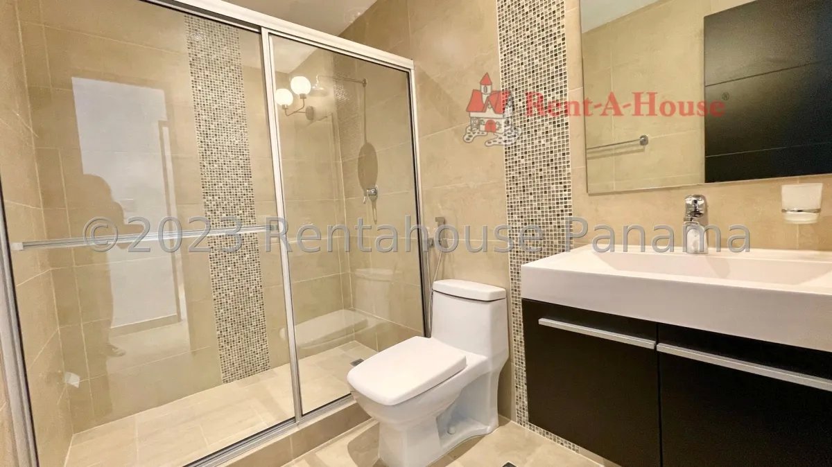 Venta de Apartamento Equipado en San Francisco 27*317Mfk