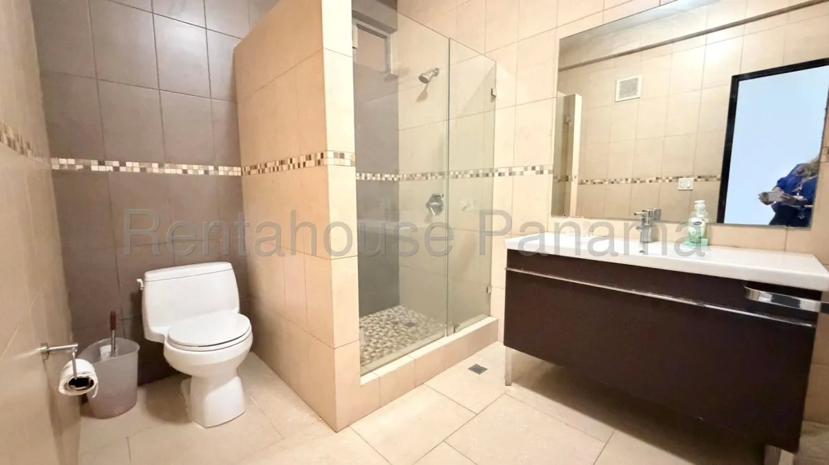 Amplio Apartamento en Venta en Panama Pacifico 27*2014Mfk