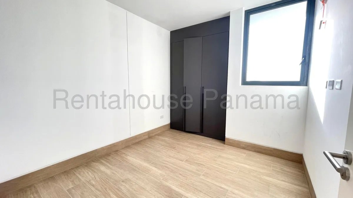 Apartamento en Venta en Hato Pintado 25*6196Mfk