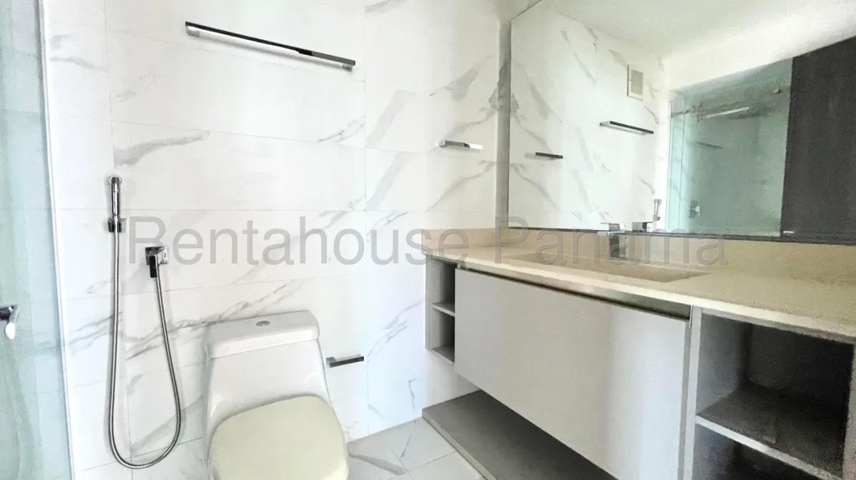Exclusivo Apartamento en Venta en Coco del Mar 27*223Mfk