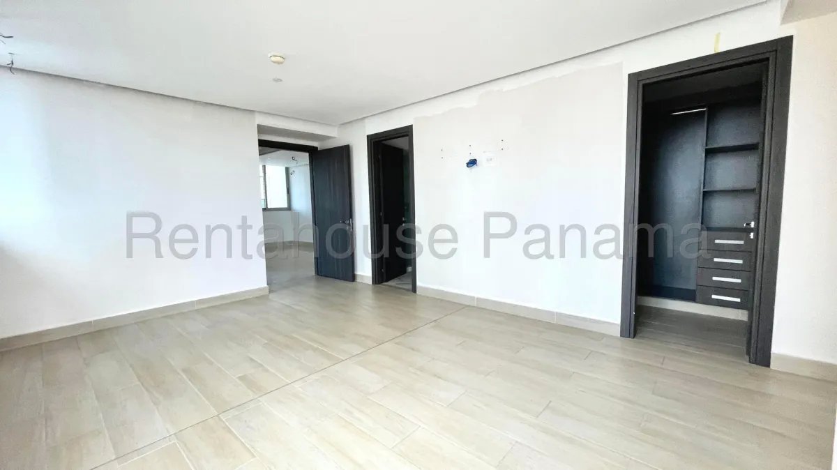 Exclusivo Apartamento en Venta en Coco del Mar 27*223Mfk