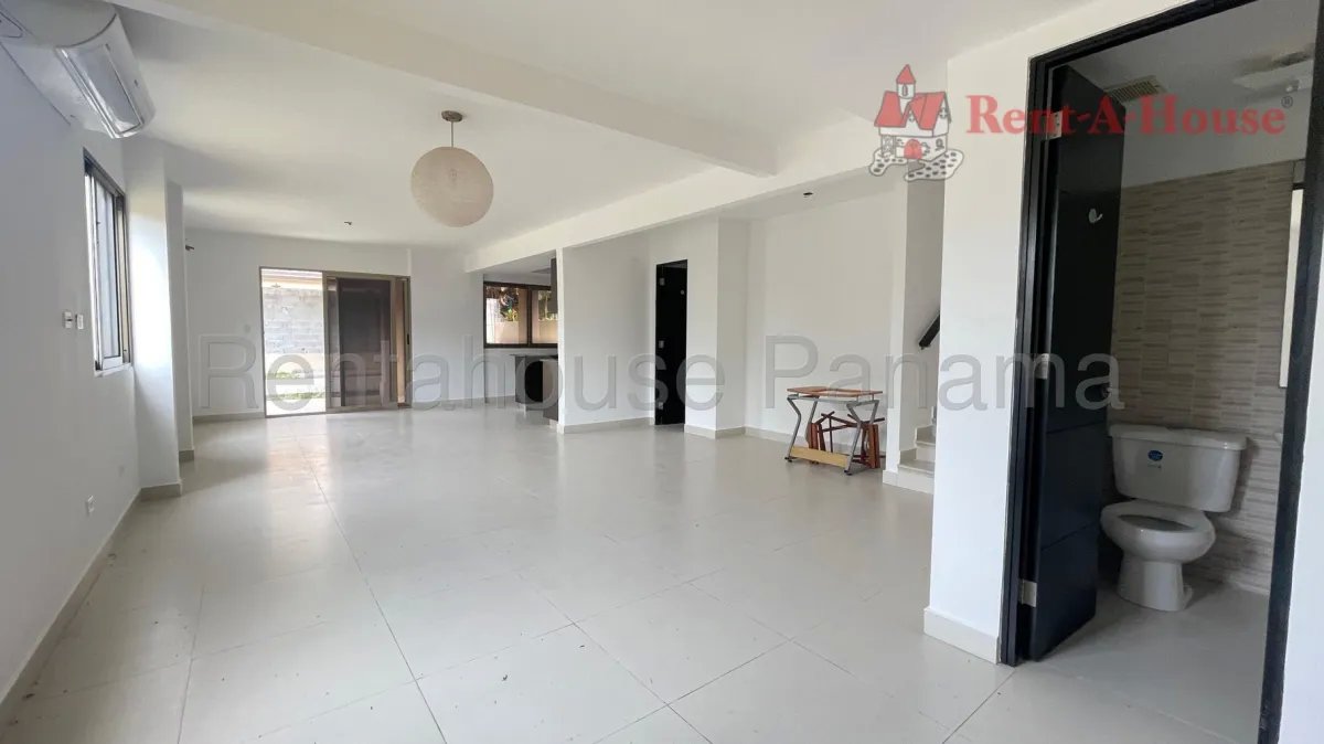Venta de Amplia Casa en Panama Pacifico 26*2698Mfk