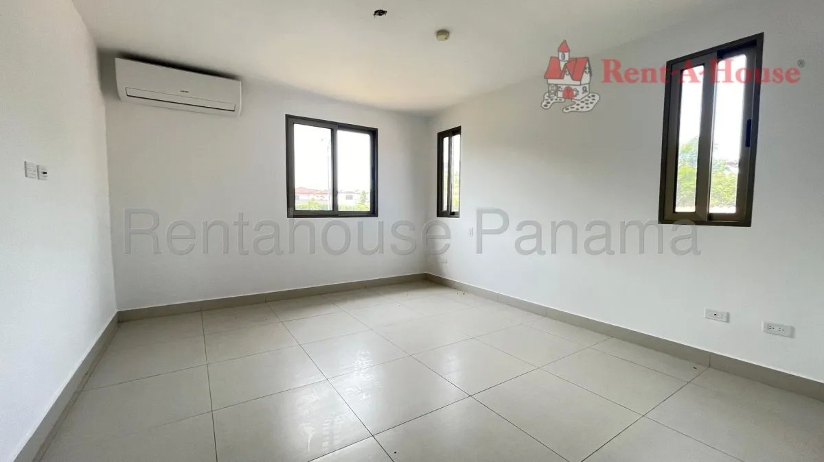 Venta de Amplia Casa en Panama Pacifico 26*2698Mfk
