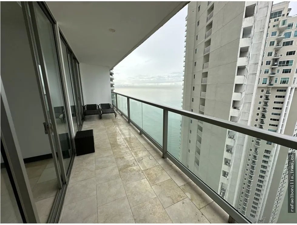 SE VENDE APARTAMENTO EN PUNTA PACÍFICA