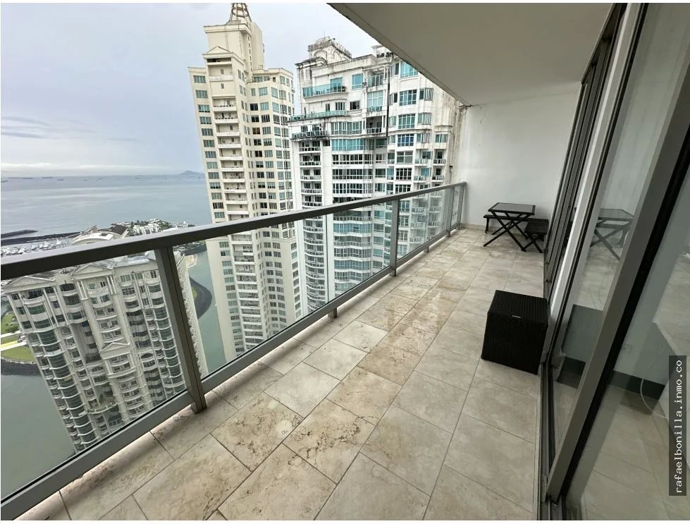 SE VENDE APARTAMENTO EN PUNTA PACÍFICA