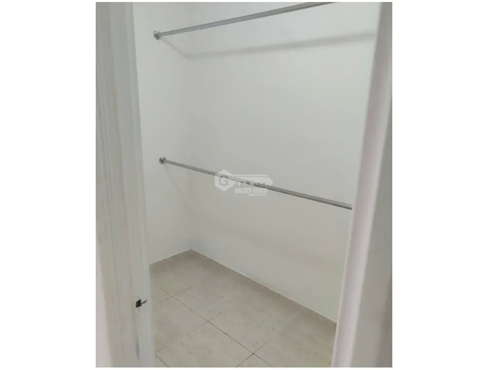 SE VENDE APARTAMENTO MARBELLA TOWER ONE 185M 3 HABITACIONES Y BALCON