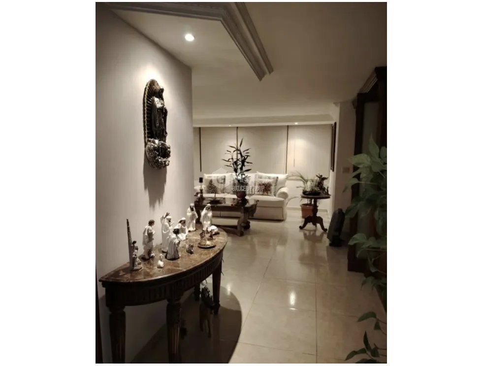 MARBELLA / TOWER ONE / 185M / 3 HABITACIONES / 2 BAÑOS / BALCON