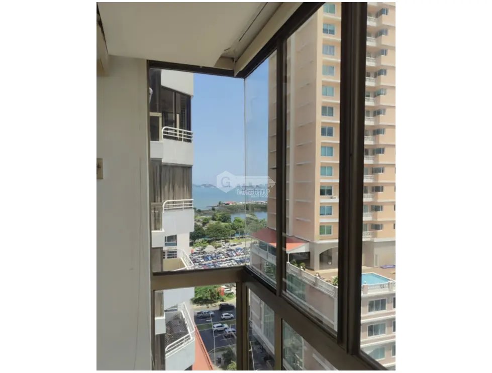 MARBELLA / TOWER ONE / 185M / 3 HABITACIONES / 2 BAÑOS / BALCON