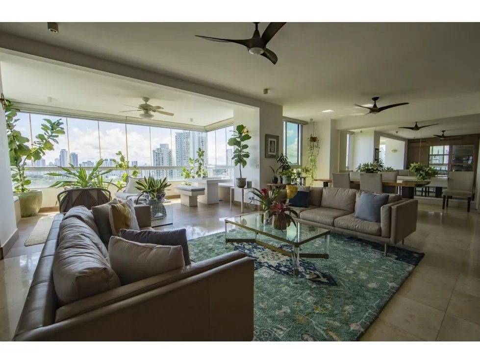 Venta de apartamento en Park One, San Francisco. LM