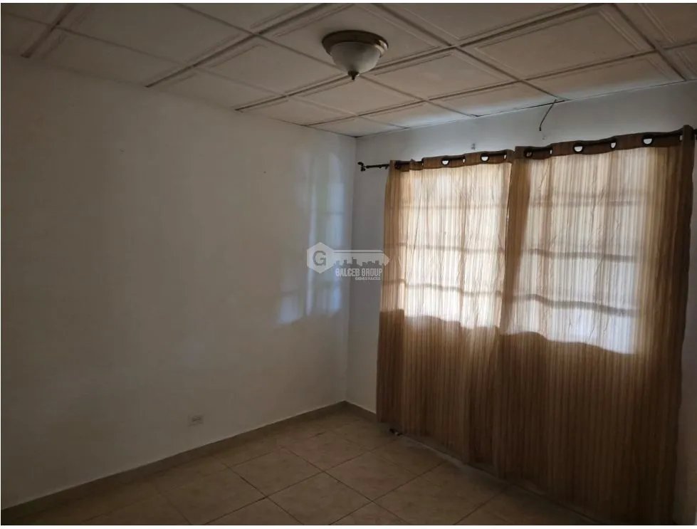 SE VENDE AMPLIA CASA 145 M2 EN ARRAIJAN VILLAS EL CARRIZAL CON TERRAZA