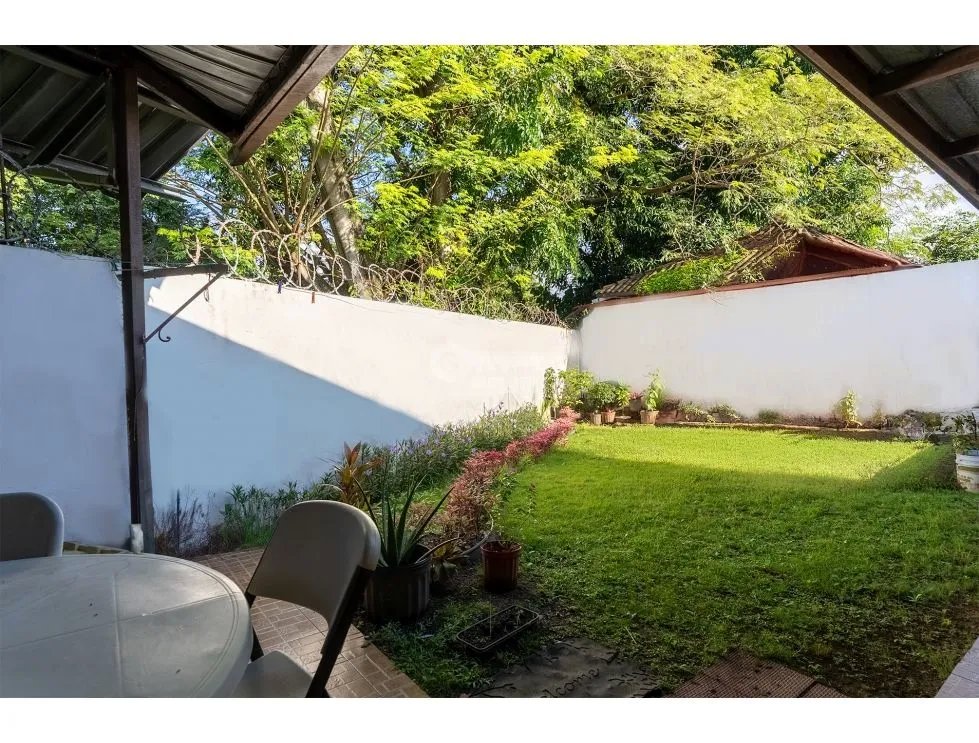JUAN DIAZ / CAMPO LINDBERGH / 4 HABITACIONES / 156M / JARDIN / CERCADA