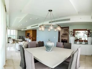 Apartamento à Venda