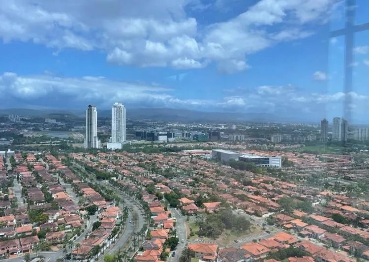 Exclusive Offices at Times Square Center, Costa del Este – 92 m² to 103 m² – 2 Parking Spaces