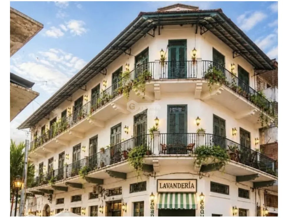 OLD TOWN / BUILDING / 600M² / 6 COMMERCIAL SPACES / 12 APARTMENTS / CO...