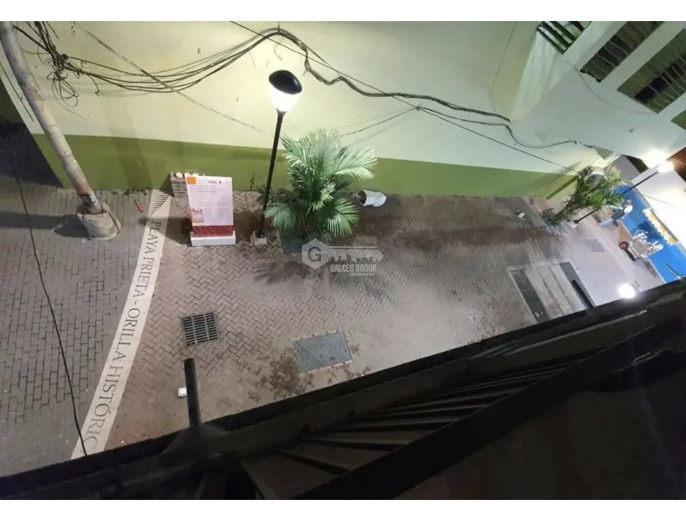 OLD TOWN / BUILDING / 600M² / 6 COMMERCIAL SPACES / 12 APARTMENTS / CORNER PROPERTY