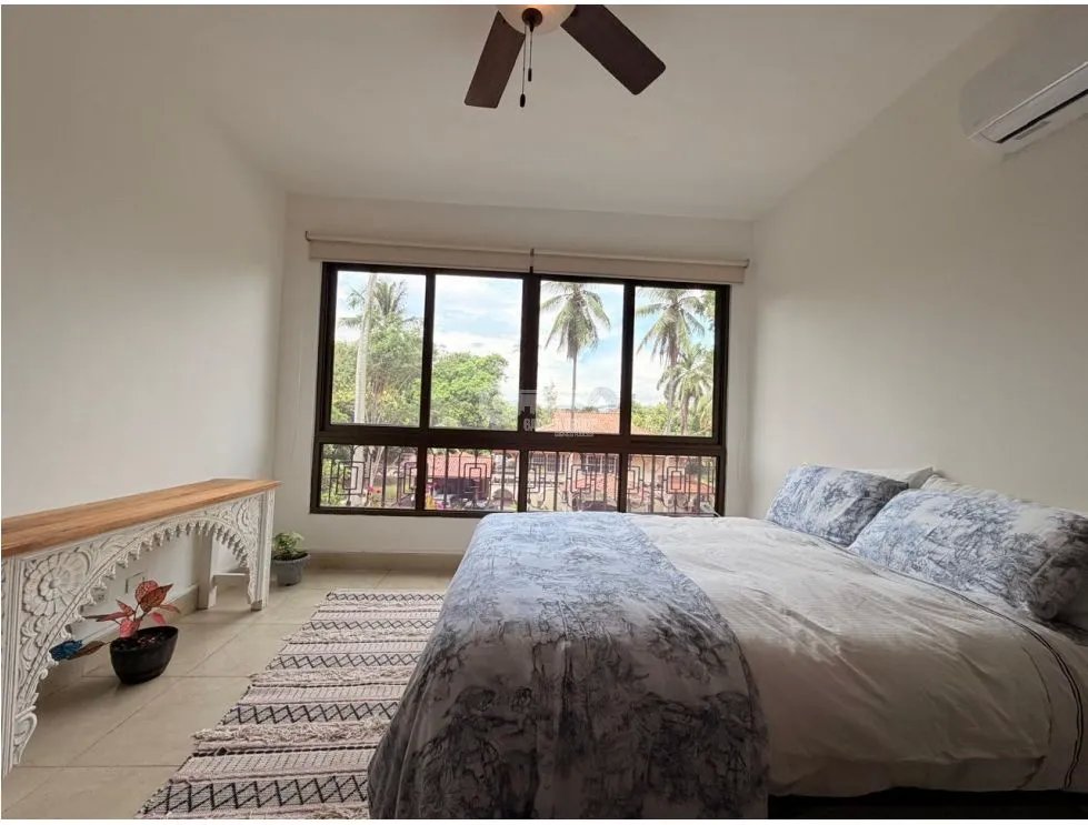 ANCON / PH AMADOR HEIGHTS / 2 HABITACIONES / 132 M2 / AMOBLADO