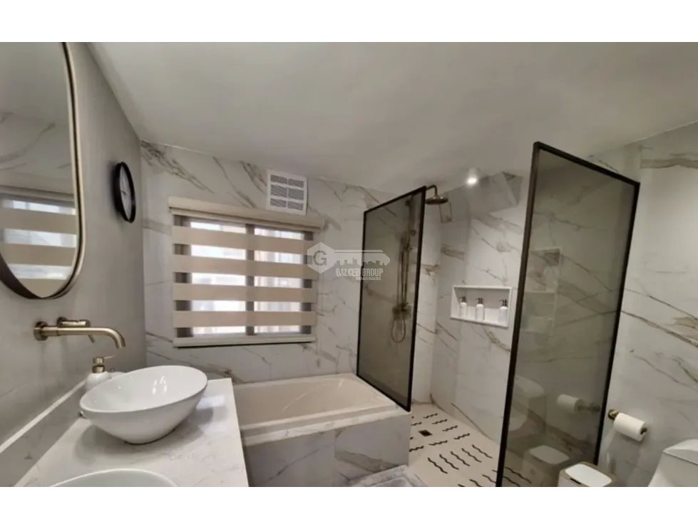 HATO PINTADO / LOS GUAYACANES / 5 HABITACIONES / 570 M2 / CASA DUPLEX