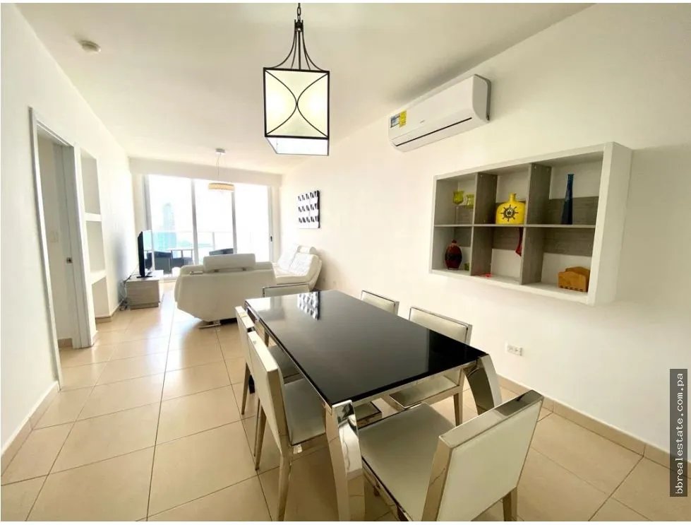 Venta de apartamento en PH White, Av. Balboa