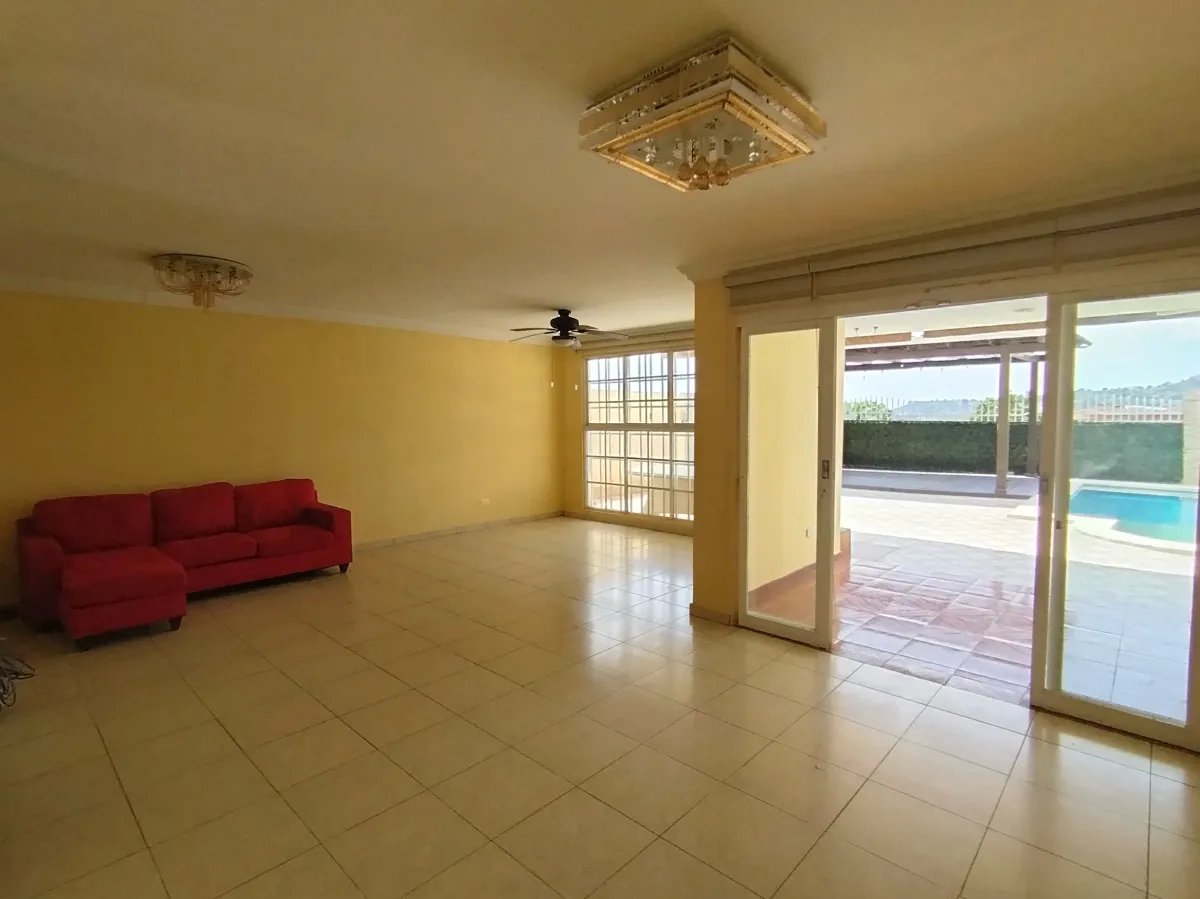 House for Sale in Villa Zaita