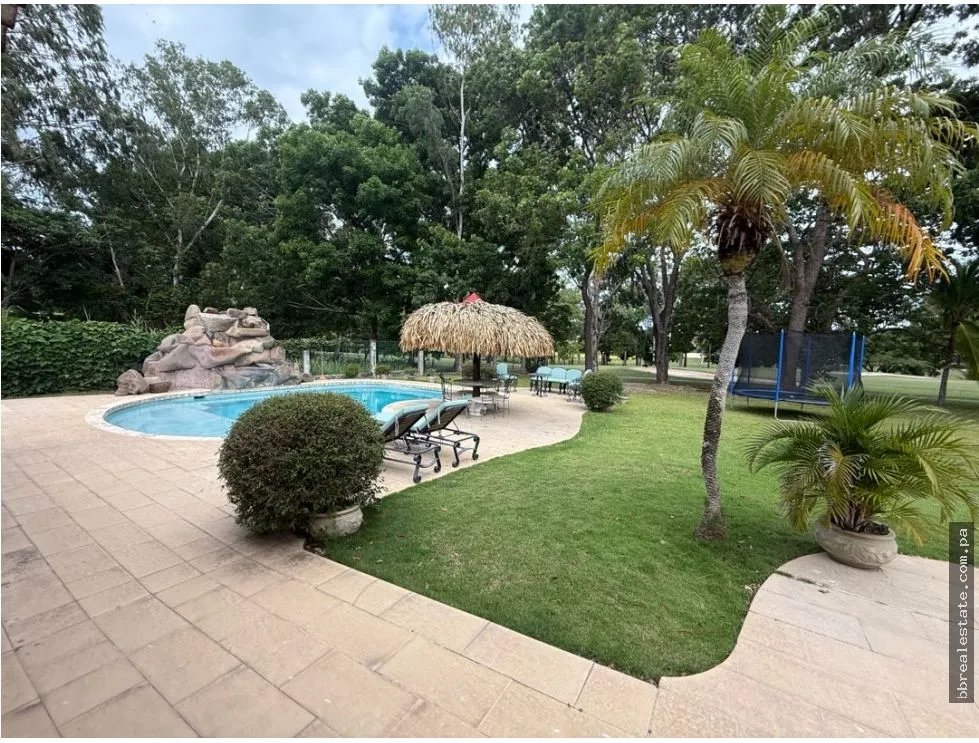 Venta de Casa en el Club de Golf de Coronado, Playa Coronado