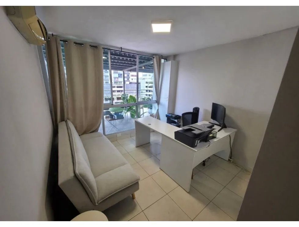 FOR SALE: TRANSISTMICA CENTRAL PARK APARTMENT 150M² WITH PRIVATE TERRACE