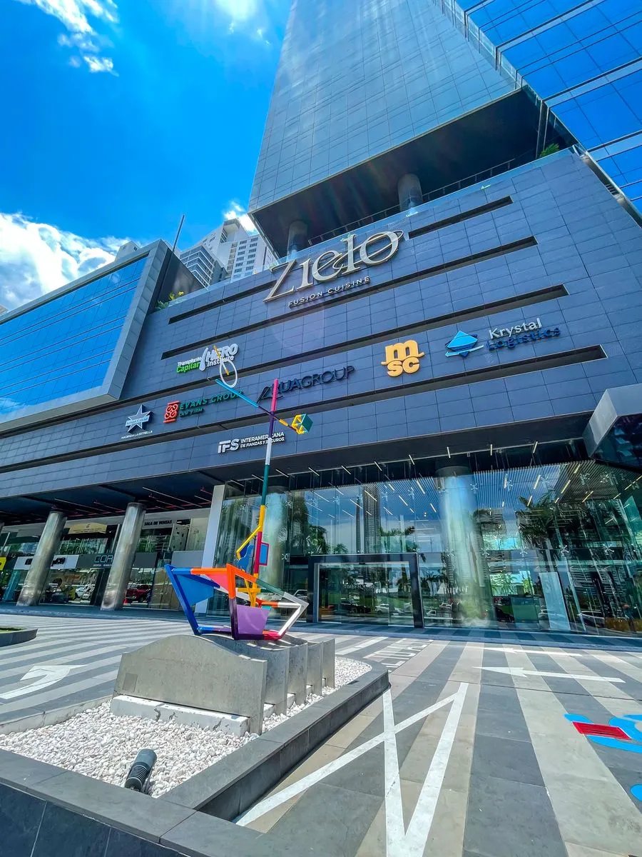 Oficinas de Lujo en Times Square Center, Costa del Este 180 m² a 197 m² (Máxima Exclusividad)