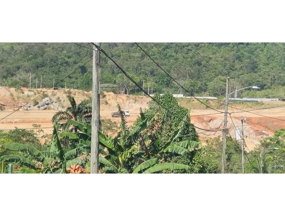 SE VENDE TERRENO TOCUMEN LAS MAÑANITAS 15,000M PLANO PARA INVERSION