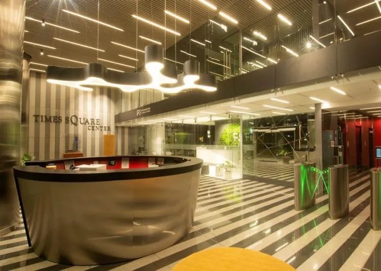 VIP Corporate Offices at Times Square Center, Costa del Este (412–438 m² | 7 Parking Spaces)