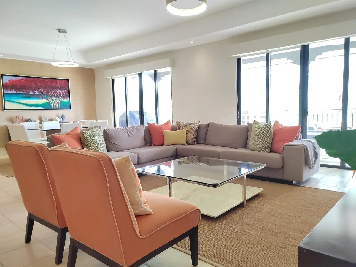 Elegant Apartment in Buenaventura with Lake and Nature Views