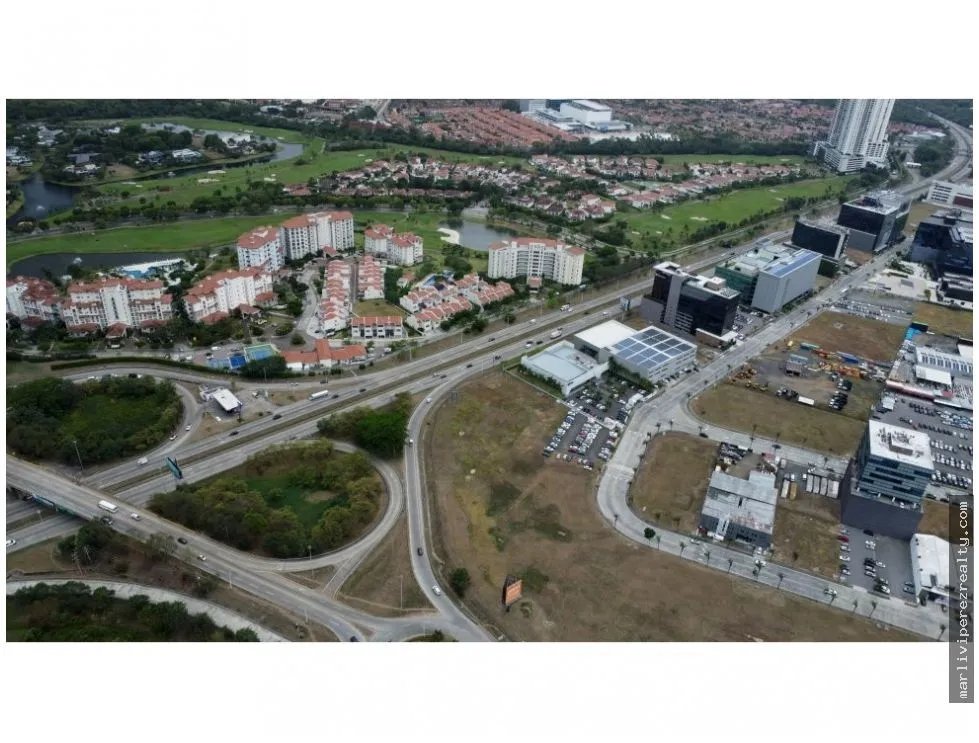Terreno à Venda em Santa Maria