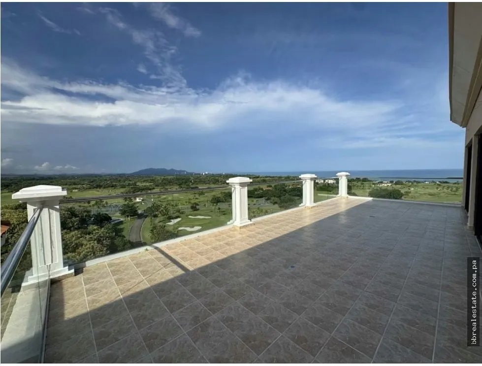 JUNIOR PENTHOUSE FOR SALE | PH LAS OLAS II – VISTA MAR, SAN CARLOS