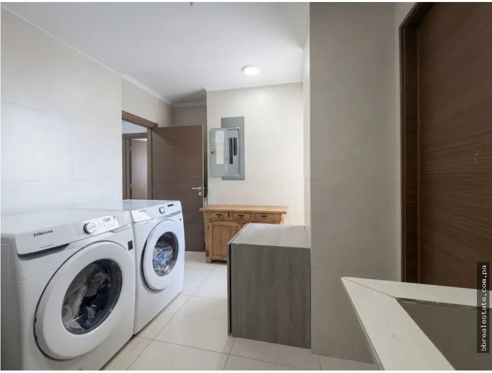 Sale of Apartment in PH Park Lane, Costa del Este