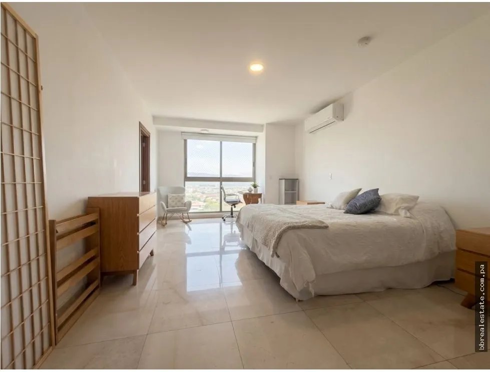 Sale of Apartment in PH Park Lane, Costa del Este