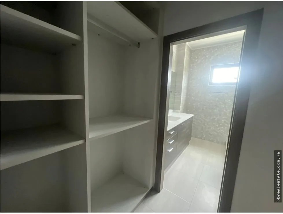 Apartment Rental in PH Parkview, Costa del Este