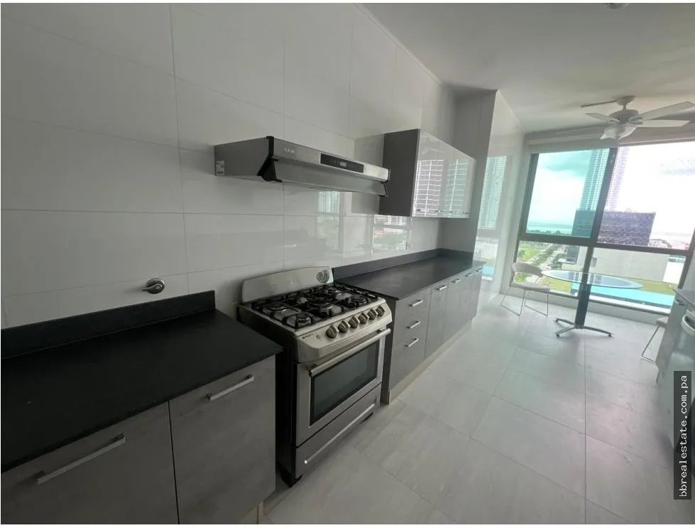Apartment Rental in PH Parkview, Costa del Este