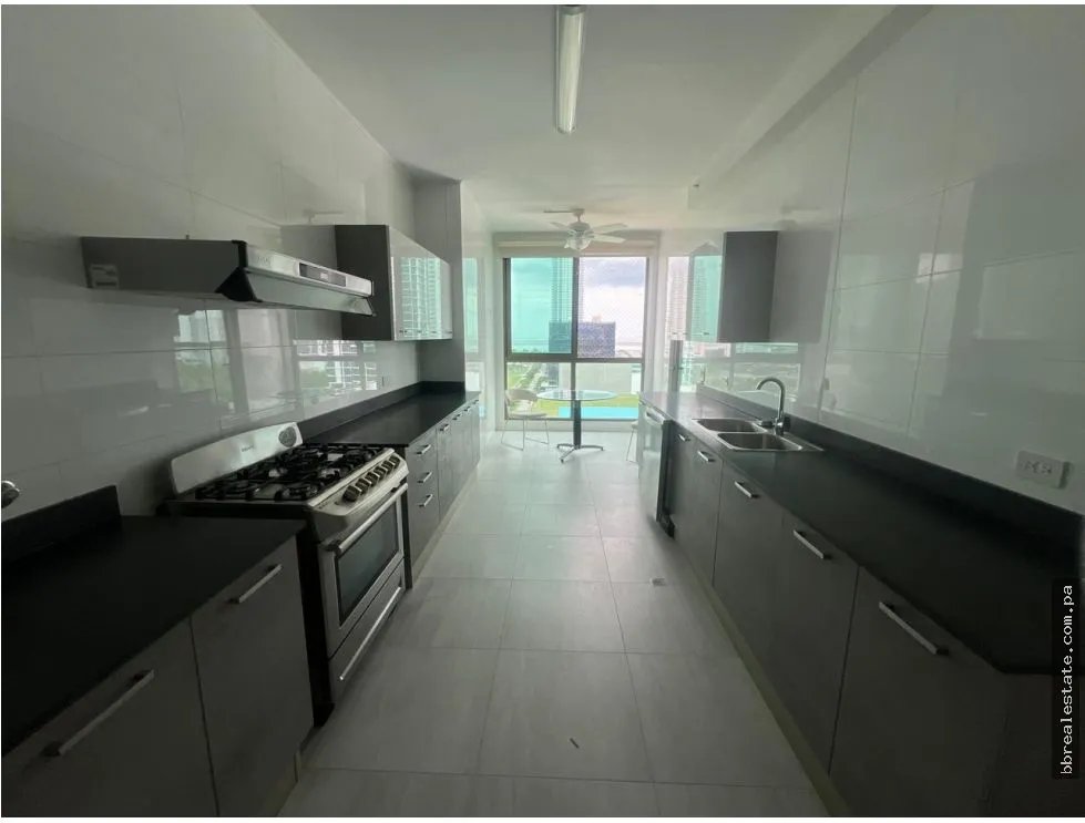 Apartment Rental in PH Parkview, Costa del Este