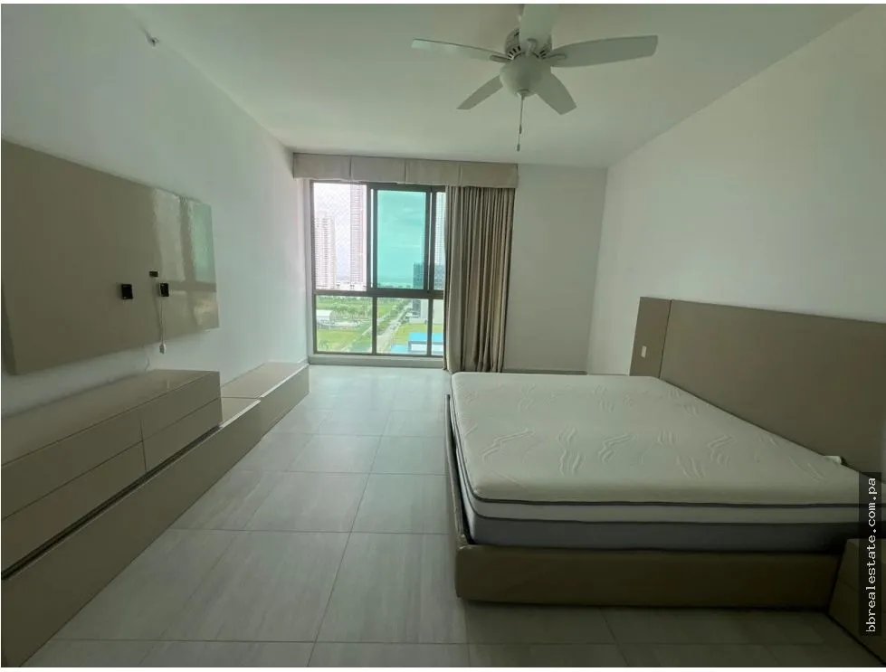 Apartment Rental in PH Parkview, Costa del Este