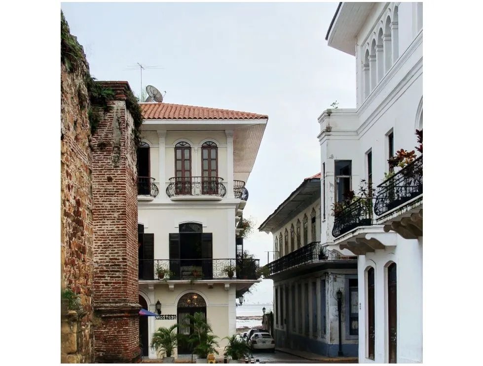 Ponto Comercial à Venda em Casco Antiguo